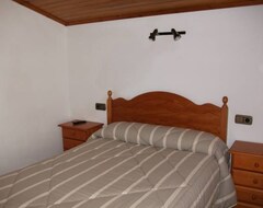 Aparthotel Apartamentos Arcos De Solana (Torre la Ribera, Španjolska)