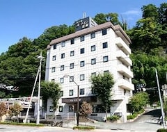 Hotel Route-Inn Court Nirasaki (Nirasaki, Japonya)
