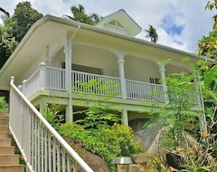 Hotel Petit Baie Chalets (Val de Prés, Seychellerne)