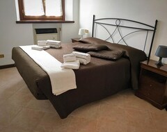 Hotel Enzo Lettings (Chianciano Terme, Italy)