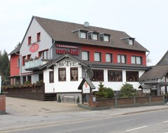 Khách sạn Landhotel May-Hof (Leverkusen, Đức)