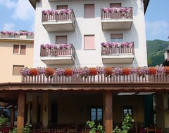 Hotel Carenno (Carenno, Italien)