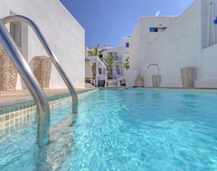 Hotel Lilly Residence Boutique Suites Adults Only (Naoussa, Greece)