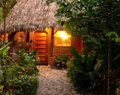 Hotel Luna Lodge (Golfito, Kostarika)