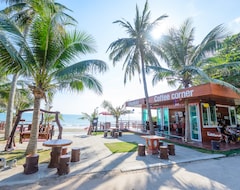 Khách sạn Baansuanaokhai Beach (Rayong, Thái Lan)