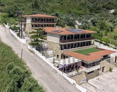 Hotel Corali (Kymi, Grecia)