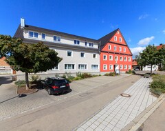 Khách sạn Landgasthof Zahn (Elchingen, Đức)