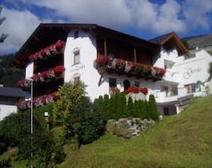Hotel Haus Gerda (Fiss, Austria)