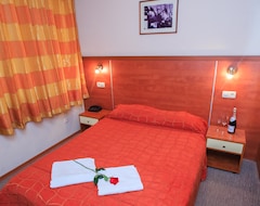Khách sạn Hotel Aneli (Sandanski, Bun-ga-ri)