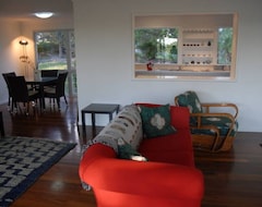 Tüm Ev/Apart Daire Brookfield Cottage In Beautiful Jacaranda Gardens With Solar And Air Con. (Brisbane, Avustralya)