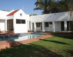 Pansiyon Aspen Guest House NO LOADSHEDDING (Centurion, Güney Afrika)