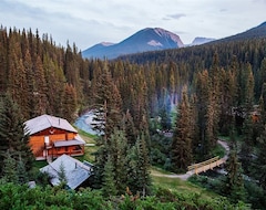 Khách sạn Sundance Lodge (Banff, Canada)