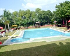 Alaska Resort (Bhilwara, Ấn Độ)