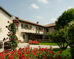Otel Locanda del Pilone (Alba, İtalya)