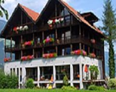 Hotelli Apart-Garni Innerwiesn (Mayrhofen, Itävalta)