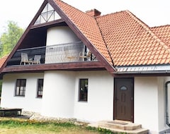 Otel Viesu nams Melnsils (Talsi, Letonya)