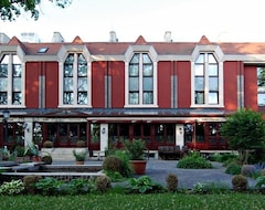 Khách sạn Golden Ball Club (Győr, Hungary)