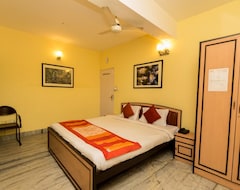 Hotel OYO 3675 Kalighat (Kolkata, India)