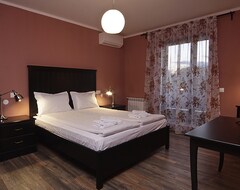 Hotel Esterra Vini (Plovdiv, Bulgaria)