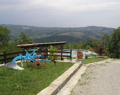 Casa rural L'Angolo Di Verlano (Canossa, Ý)