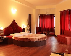 Khách sạn The Orchard Greens Resort - A Centrally Heated Property (Manali, Ấn Độ)