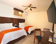 Khách sạn We Express Hotel Playa del Carmen (Puerto Morelos, Mexico)