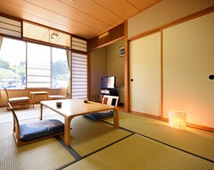 Pensión Owani-Onsen Fujiya (Owani, Japón)