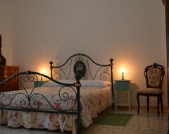 Nhà trọ Notte di Luna room & breakfast (Oristano, Ý)