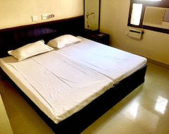 Khách sạn Bhimas Inn (Chennai, Ấn Độ)
