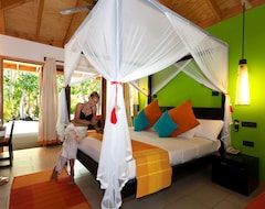 Hotelli Vilamendhoo Island Resort & Spa (Etelä-Ari Atoll, Malediivit)