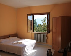 Hotel Foresta Delle Monache (Paterno, Italija)