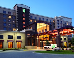 Otel Embassy Suites by Hilton Minneapolis North (Brooklyn Center, ABD)