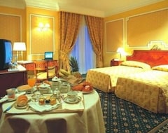 Grand Hotel Vanvitelli (Caserta, Italy)