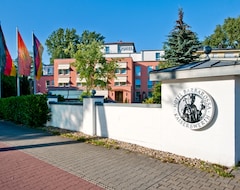 Khách sạn Hotel Barbarossa (Dusseldorf, Đức)