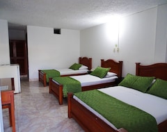 Alborada Hotel Melgar (Melgar, Colombia)