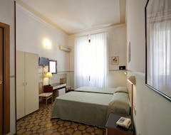 Hotel Serena (Florencia, Italia)