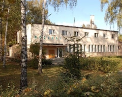 Otel Pod Brzozami (Dąbrowa Górnicza, Polonya)