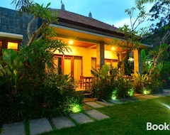 Koko talo/asunto Bintang House (Balige, Indonesia)