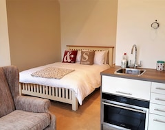 Aparthotel Bay Tree Cottage B&B and Self-Catering Accommodation (Towcester, Ujedinjeno Kraljevstvo)