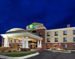 Holiday Inn Express Hotel & Suites Bay City, an IHG Hotel (Bay City, USA)