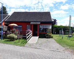 Hotel Cabañas Bungalowlandia (Villarrica, Chile)