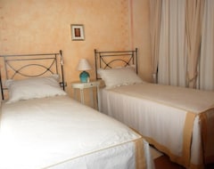 Hotel I Delfini Di Cala Del Faro (Arzachena, Italy)