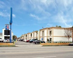 Khách sạn Motel 6-Canoga Park, Ca (Canoga Park, Hoa Kỳ)