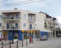 Otel Karafelas (Skiathos Town, Yunanistan)