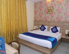 Hotel Oyo Rooms Paras Down Town Mall (Zirakpur, Indija)