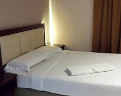 Khách sạn Lovina Inn Nagoya (Lubuk Baja, Indonesia)