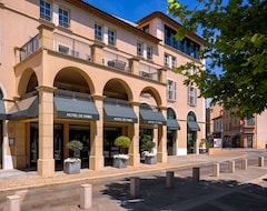 Hotel de Paris Saint-Tropez (Saint-Tropez, Francia)