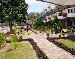 Hotel Darma Agung Beach Parapat (Parapat, Indonesien)