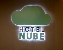Khách sạn Hotel Nube (Puebla, Mexico)