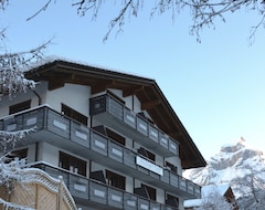 Khách sạn The Angels Lodge (Engelberg, Thụy Sỹ)